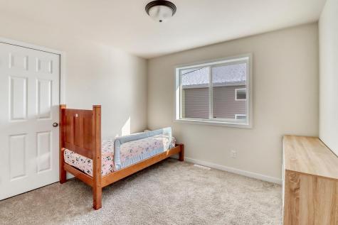 1154 60th Avenue W West Fargo ND 58078