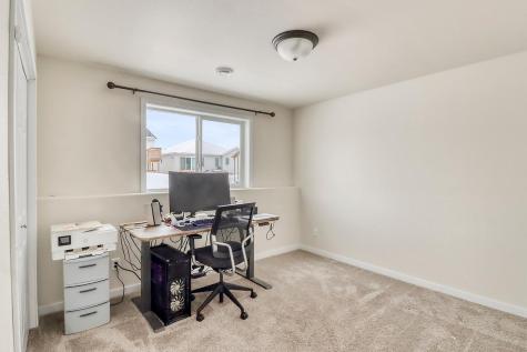 1154 60th Avenue W West Fargo ND 58078