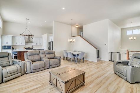 1154 60th Avenue W West Fargo ND 58078