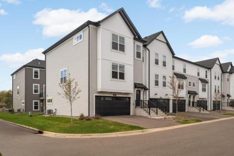 7672 Cruise Way Inver Grove Heights MN 55076