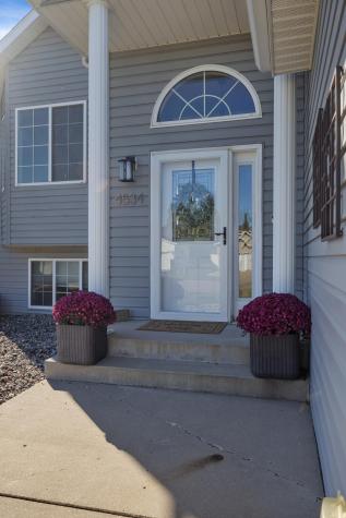 4534 Westport Parkway West Fargo ND 58078