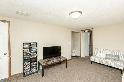 1337 4th Avenue S Moorhead MN 56560