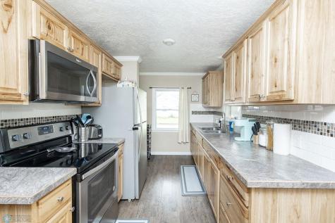 1337 4th Avenue S Moorhead MN 56560