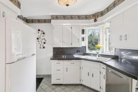 3525 Orchard Avenue N Crystal MN 55422