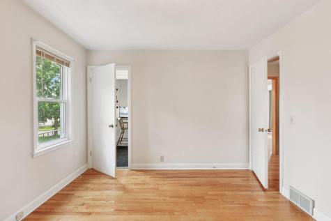 3525 Orchard Avenue N Crystal MN 55422