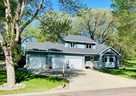 517 Valley Drive Fergus Falls MN 56537