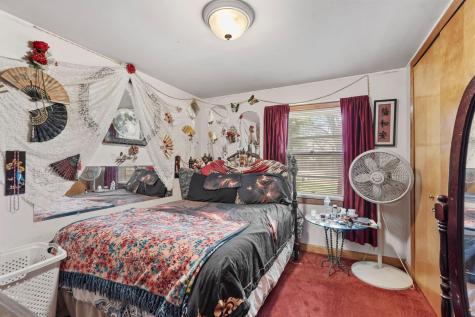 815 333rd Avenue NE Cambridge MN 55008