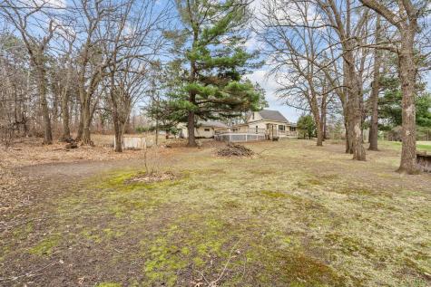815 333rd Avenue NE Cambridge MN 55008