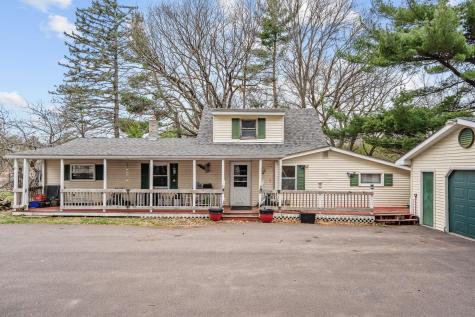 815 333rd Avenue NE Cambridge MN 55008