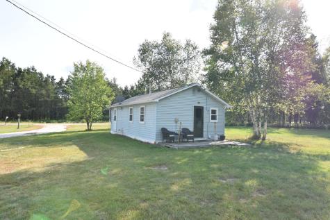 627 School Forest Road SW Baudette MN 56623