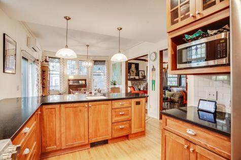 1933 E River Terrace Minneapolis MN 55414
