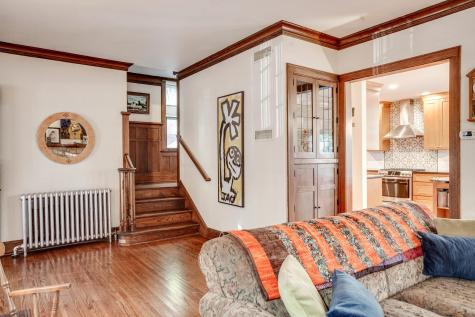 1933 E River Terrace Minneapolis MN 55414