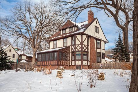 1933 E River Terrace Minneapolis MN 55414