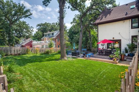 1933 E River Terrace Minneapolis MN 55414