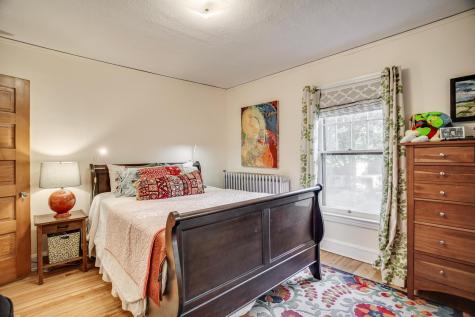 1933 E River Terrace Minneapolis MN 55414