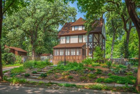 1933 E River Terrace Minneapolis MN 55414