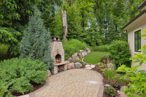 405 Carpenters Point Wayzata MN 55391