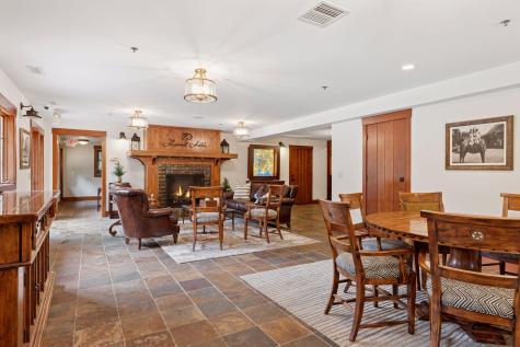 405 Carpenters Point Wayzata MN 55391