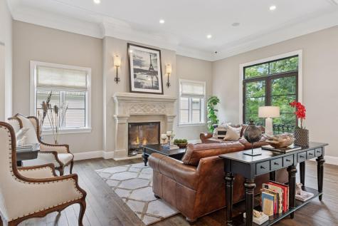 405 Carpenters Point Wayzata MN 55391