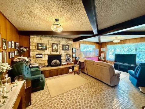 15497 Meiners Road Caledonia MN 55921