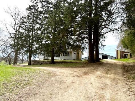 15497 Meiners Road Caledonia MN 55921