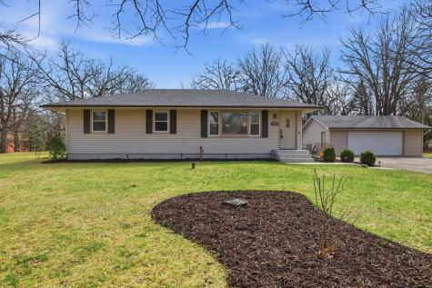 16257 Kamacite Street NW Anoka MN 55303