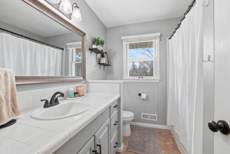 16257 Kamacite Street NW Anoka MN 55303