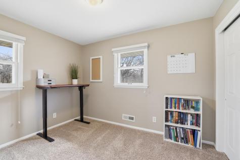 16257 Kamacite Street NW Anoka MN 55303