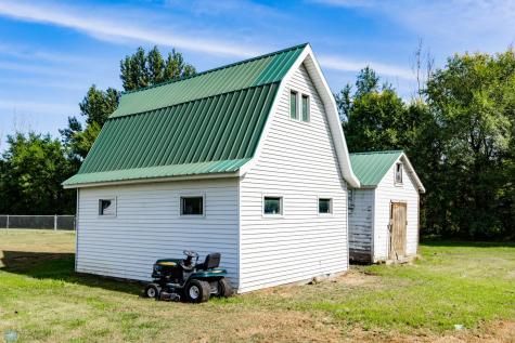 7770 Highway 18 Wyndmere ND 58081