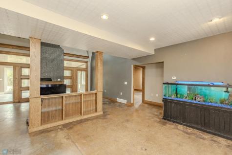 7770 Highway 18 Wyndmere ND 58081