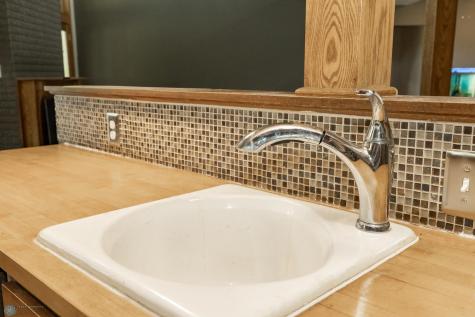 7770 Highway 18 Wyndmere ND 58081