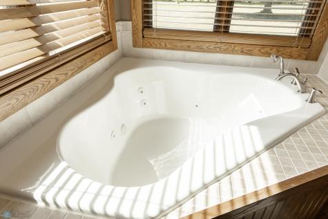 7770 Highway 18 Wyndmere ND 58081