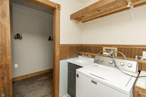 7770 Highway 18 Wyndmere ND 58081