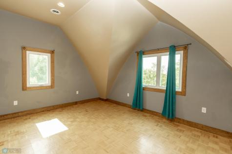 7770 Highway 18 Wyndmere ND 58081