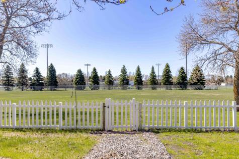 702 3rd Avenue SE Barnesville MN 56514