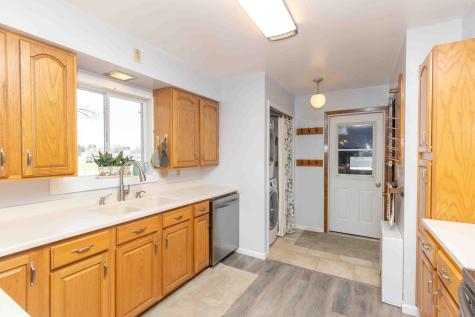 702 3rd Avenue SE Barnesville MN 56514