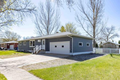 702 3rd Avenue SE Barnesville MN 56514