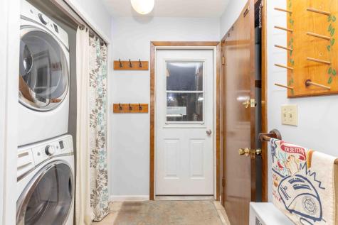 702 3rd Avenue SE Barnesville MN 56514
