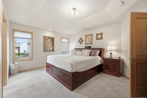 4875 43rd Street S Fargo ND 58104