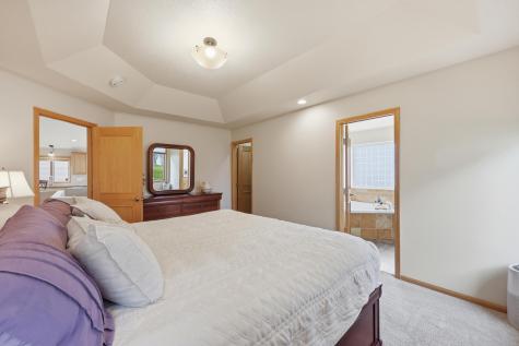 4875 43rd Street S Fargo ND 58104