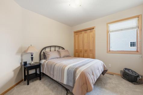 4875 43rd Street S Fargo ND 58104
