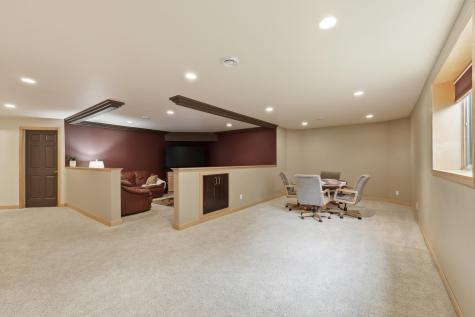 4875 43rd Street S Fargo ND 58104