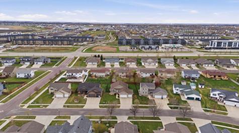 4875 43rd Street S Fargo ND 58104