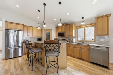 4875 43rd Street S Fargo ND 58104