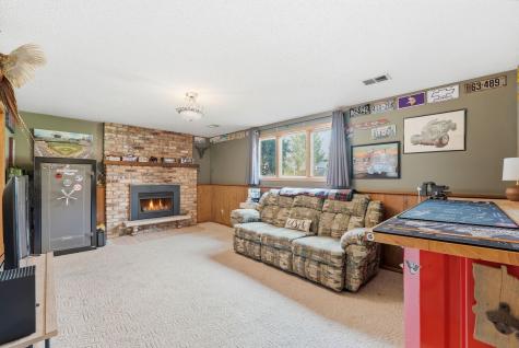 819 Johnson Street Anoka MN 55303