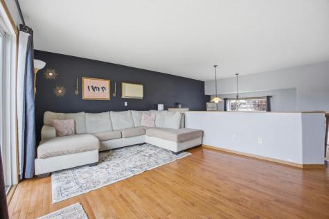 2218 59th Avenue S Fargo ND 58104