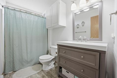 2218 59th Avenue S Fargo ND 58104