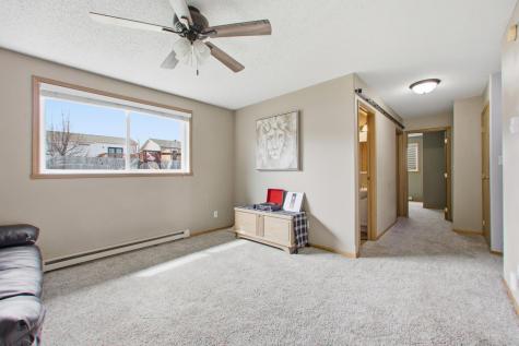 2218 59th Avenue S Fargo ND 58104