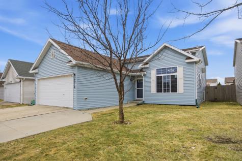 2218 59th Avenue S Fargo ND 58104