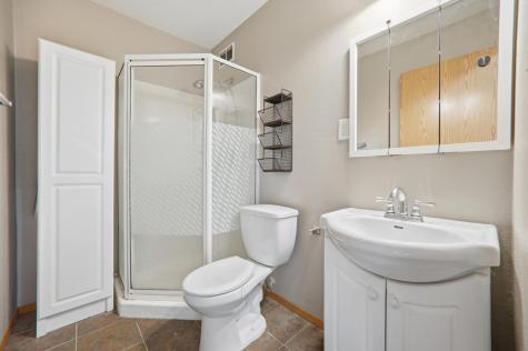 2218 59th Avenue S Fargo ND 58104